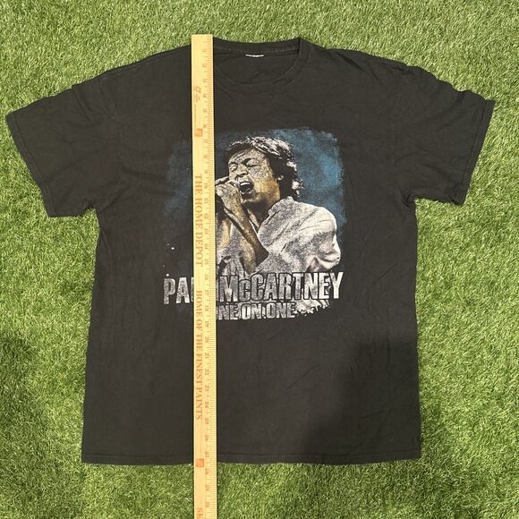 Paul McCartney 2016 One On One Tour Black T Shirt Concert Men’s Size Large Y2K - Picture 4 of 9